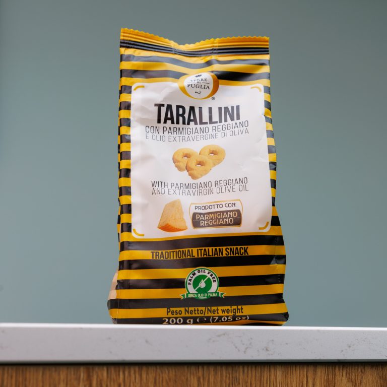 Tarallini con Parmigiano Reggiano e Olio Extravergine di Oliva