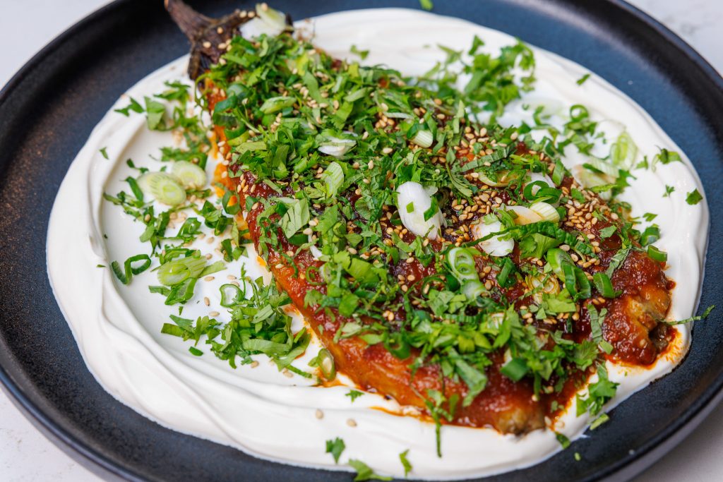 geroosterde aubergine recept met Opa Co's Sambal