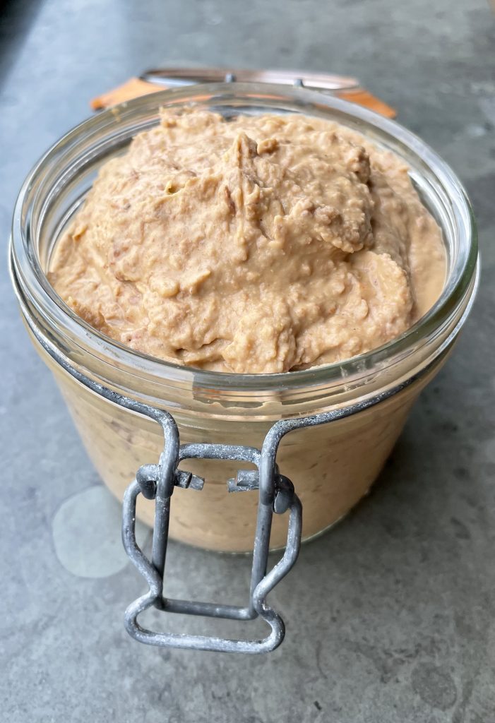 kidney bean spread recept met tahin en gerookt paprikapoeder