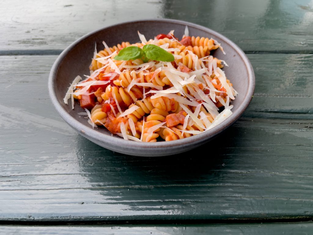fusilli recept met pancetta en San Marzano tomaten